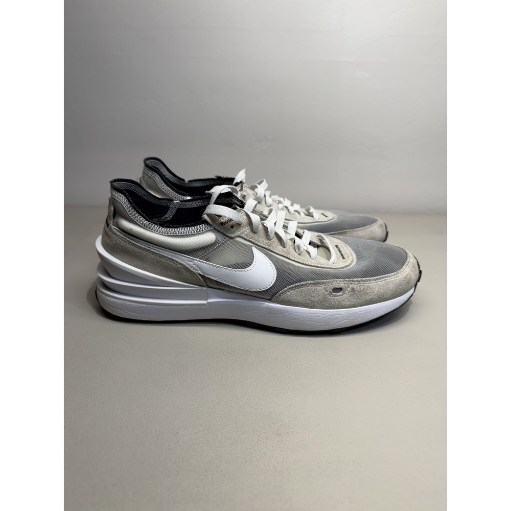 Nike Waffle One Summit Sneakers Men's 11 Ivory/White/Black Athletic DA7995-100